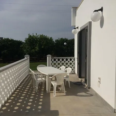 Casa Vacanze בית נופש